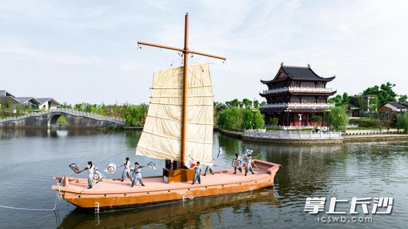 靖港古鎮(zhèn)月日起上新均為長(zhǎng)沙晚報(bào)通訊員吳春雷攝圖片